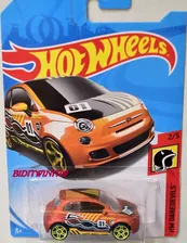 HOT WHEELS 2018 HW DAREDEVILS FIAT 500 2/5