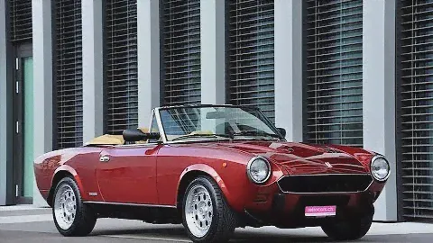 retrocars.ch Fiat 124 DS Spider Europa 1985