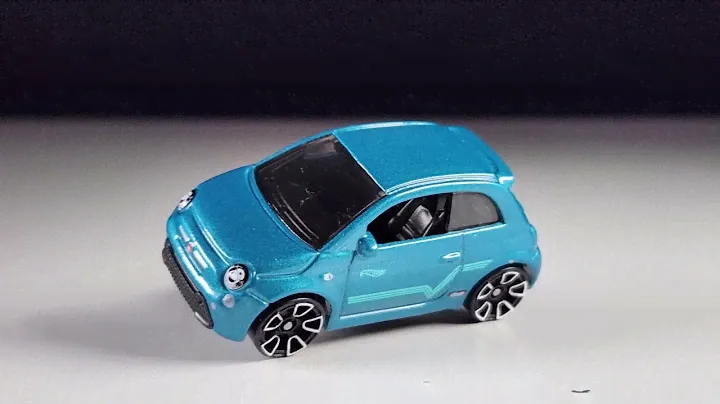 Hot Wheels Mainline Review: Fiat 500e | 2023 HW Green Speed