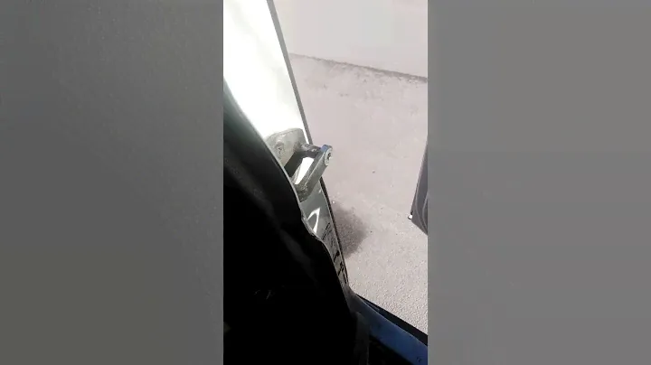 ВОЛЬВО ФШ 12 заклинило замок двери