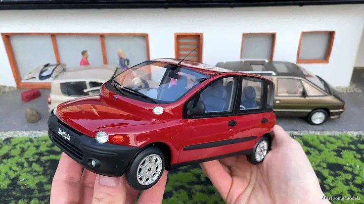 1:18 Fiat Multipla 2001, Rosso Barocco - Otto-mobile [Unboxing]